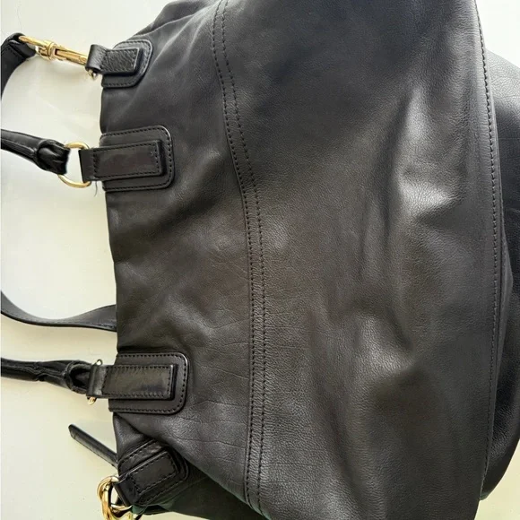 Givenchy Black Aged Leather Pandora Large Satchel Handbag Gold HW - Picture 3 of 16